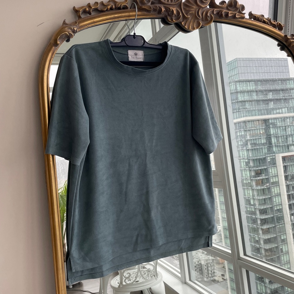 Comfortable oversized t shirt